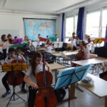 Einspielen am Musikschultag 2022 im Klassenzimmer