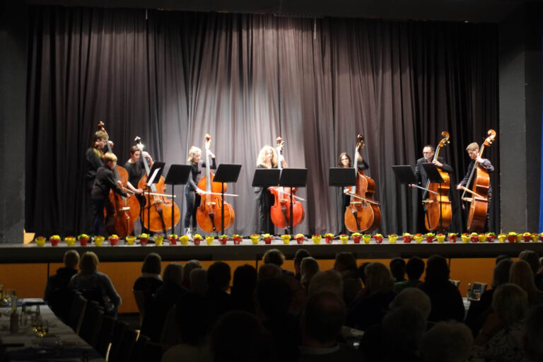 Bassensemble "BassDa" beim Neujahrskonzert des Musikschulkreises 2023 in Werne