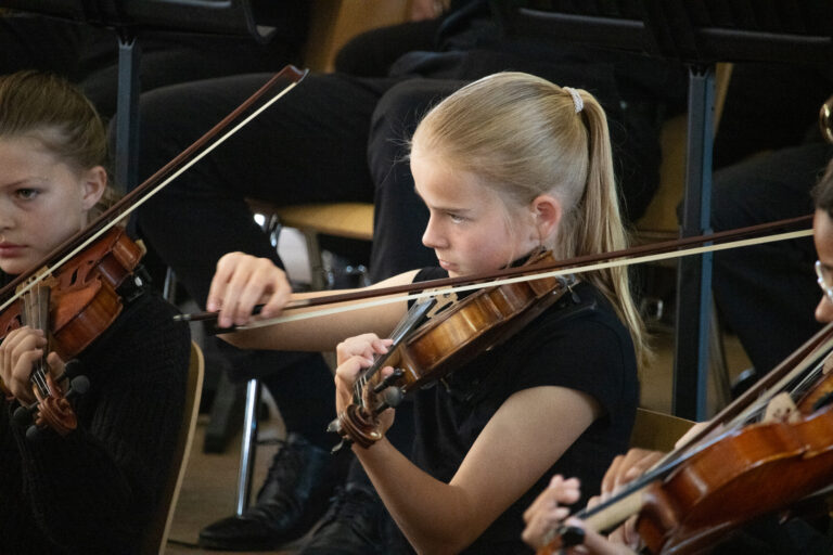 JSO beim Eröffnungskonzerts des Musikschultags 2024 in Nordkirchen