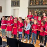 Kinder- und Jugendchöre beim Konzert 2025 in der Burg Lüdinghausen