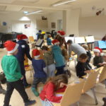 GSO Streicher bastelt für Adventskalender 2025