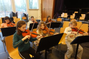 Frühjahrskonzert der Bläser- und Streicher-Gundstufenorchester @ Aula des Gymnasiums Canisianum Lüdinghausen